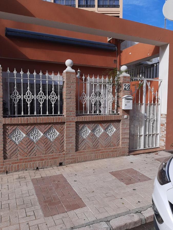 Carihuela La Luna Sun & Beach Apartment Torremolinos Ngoại thất bức ảnh